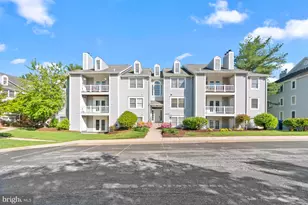 12205 St Peter Ct, Germantown, MD 20874 - Photo 2