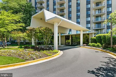7420 Westlake Terrace #1505, Bethesda, MD 20817 - Photo 4