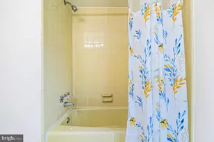 9120 Paddock Ln, Potomac, MD 20854 - Photo 38