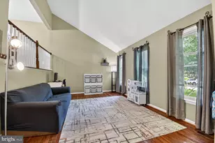 604 Somersworth Way, Silver Spring, MD 20902 - Photo 2