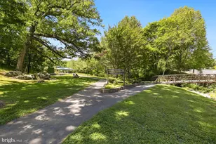 804 First St, Rockville, MD 20850 - Photo 26