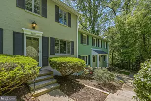 9890 Hollow Glen Pl, Silver Spring, MD 20910 - Photo 2