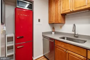 2110 Bonnywood Ln, Silver Spring, MD 20902 - Photo 8