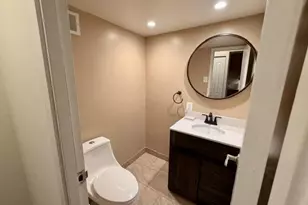 11801 Rockville Pike, Rockville, MD 20852 - Photo 32