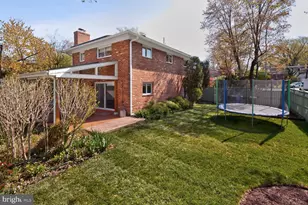9900 Fernwood Rd, Bethesda, MD 20817 - Photo 32