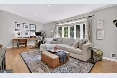 9900 Fernwood Road, Bethesda, MD 20817 - Photo 6