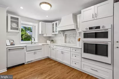 9813 Montauk Avenue, Bethesda, MD 20817 - Photo 18