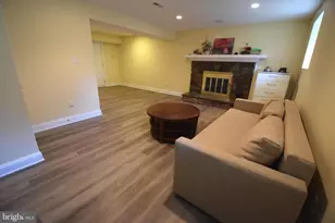 7601 Anamosa Way, Derwood, MD 20855 - Photo 18