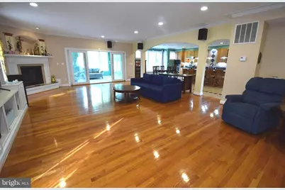 7601 Anamosa Way, Derwood, MD 20855 - Photo 26