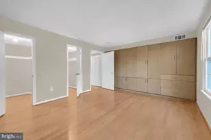 736 Quince Orchard Blvd, Gaithersburg, MD 20878 - Photo 10