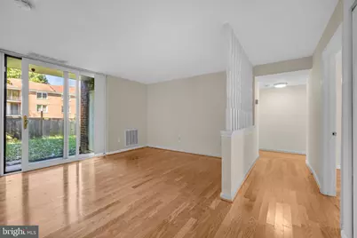 736 Quince Orchard Boulevard #T-2, Gaithersburg, MD 20878 - Photo 20