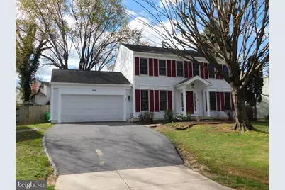 916 Pointer Ridge Drive, Gaithersburg, MD 20878 - Photo 1