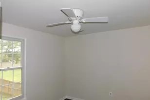 916 Pointer Ridge Dr, Gaithersburg, MD 20878 - Photo 20