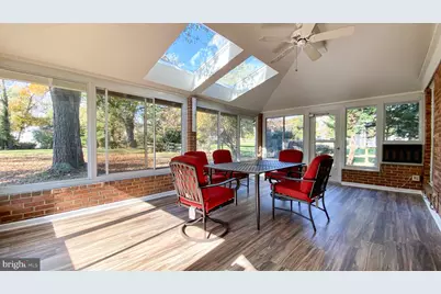 12008 Old Bridge Road, North Bethesda, MD 20852 - Photo 4