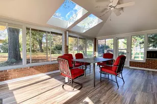 12008 Old Bridge Rd, North Bethesda, MD 20852 - Photo 4