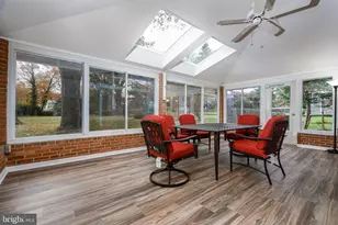 12008 Old Bridge Rd, North Bethesda, MD 20852 - Photo 2