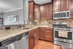11681 Emerald Green Dr, Clarksburg, MD 20871 - Photo 16