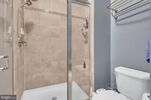 11681 Emerald Green Dr, Clarksburg, MD 20871 - Photo 32