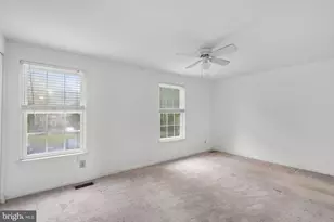 16 Gravenhurst Ct, North Potomac, MD 20878 - Photo 8