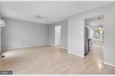 16 Gravenhurst Court, North Potomac, MD 20878 - Photo 6