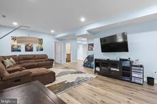 4702 Edgefield Rd, Bethesda, MD 20814 - Photo 48