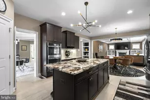 4702 Edgefield Rd, Bethesda, MD 20814 - Photo 18