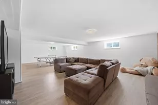 14412 Sandy Ridge Rd, Silver Spring, MD 20904 - Photo 32
