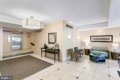 4800 Chevy Chase Drive #207, Chevy Chase, MD 20815 - Photo 4