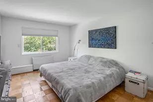 4800 Chevy Chase Dr, Chevy Chase, MD 20815 - Photo 18