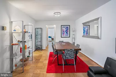 4800 Chevy Chase Drive #207, Chevy Chase, MD 20815 - Photo 10