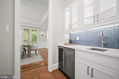 8539 Rapley Preserve Circle, Potomac, MD 20854 - Photo 10