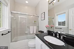 8539 Rapley Preserve Cir, Potomac, MD 20854 - Photo 52