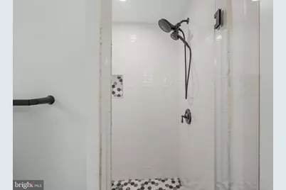 11817 Rosalinda, Rockville, MD 20854 - Photo 16