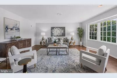 11817 Rosalinda, Rockville, MD 20854 - Photo 4