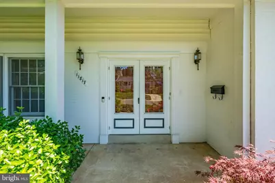 11817 Rosalinda, Rockville, MD 20854 - Photo 2