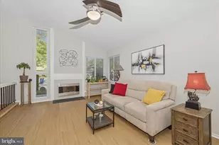 19520 Gallatin Ct, Montgomery Village, MD 20886 - Photo 6
