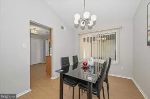 19520 Gallatin Ct, Montgomery Village, MD 20886 - Photo 10