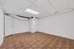 17633 Amity Dr, Gaithersburg, MD 20877 - Photo 54