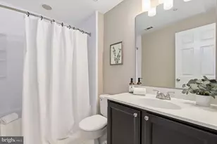 8 Winter Garden Ct, Olney, MD 20832 - Photo 26