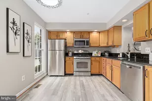 8 Winter Garden Ct, Olney, MD 20832 - Photo 16