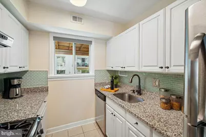 3121 University Boulevard W #4, Kensington, MD 20895 - Photo 18