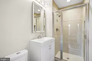 2448 Sun Valley Cir, Silver Spring, MD 20906 - Photo 18