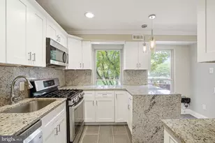 2448 Sun Valley Cir, Silver Spring, MD 20906 - Photo 12