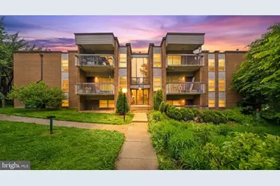 2305 Greenery Lane #T-2-3, Silver Spring, MD 20906 - Photo 2