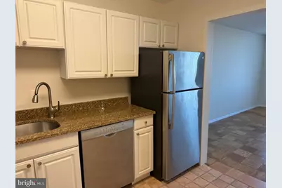 5225 Pooks Hill Road #1804N, Bethesda, MD 20814 - Photo 8