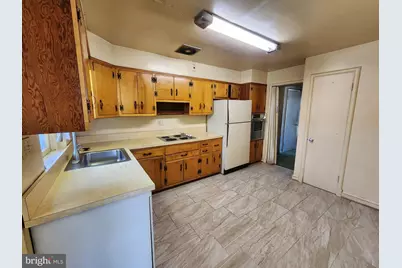 9709 Admiralty Drive, Silver Spring, MD 20910 - Photo 10