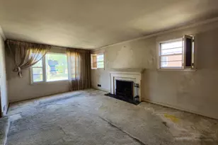 9709 Admiralty Dr, Silver Spring, MD 20910 - Photo 6