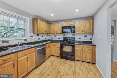 10615 Prairie Landing, North Potomac, MD 20878 - Photo 2