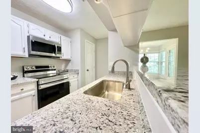 13108 Briarcliff Terrace #7-707, Germantown, MD 20874 - Photo 6