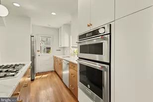 7208 Delfield St, Chevy Chase, MD 20815 - Photo 8